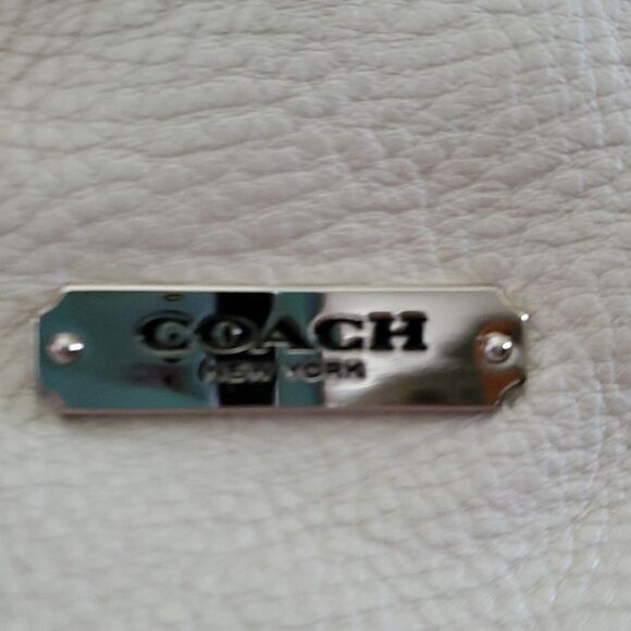 Authentic Coach purse - Picture 6 of 6